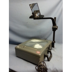 3M 9700 Portable Folding Overhead Projector